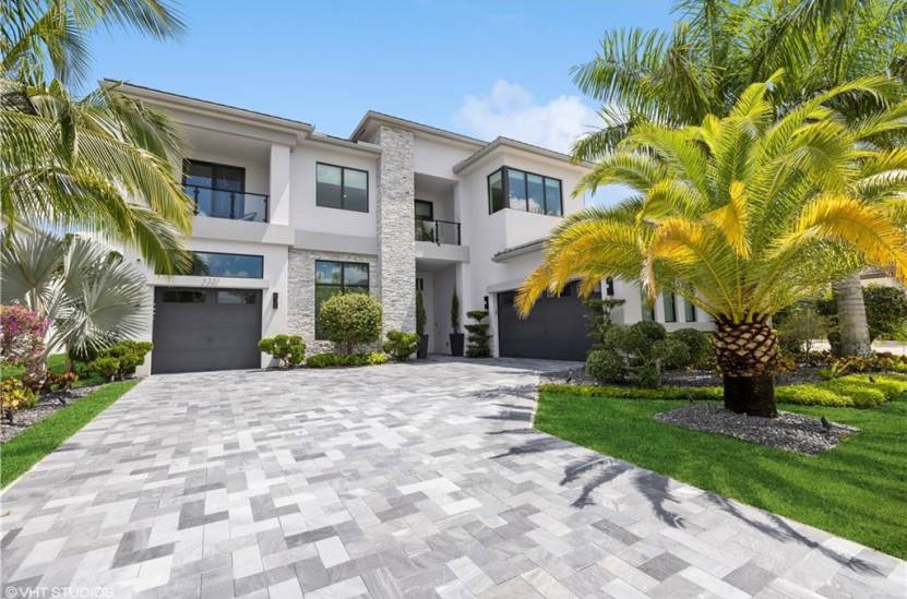 9281 Biaggio Road, Boca Raton