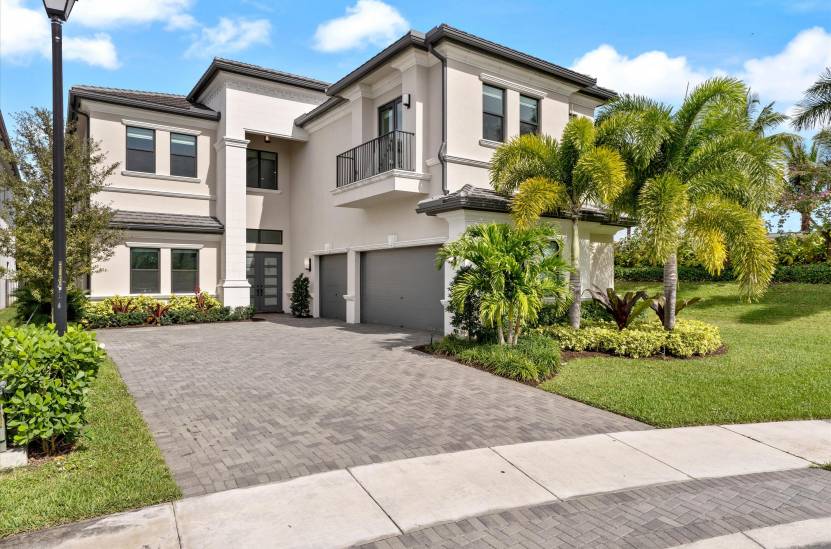 9047 Benedetta Place, Boca Raton