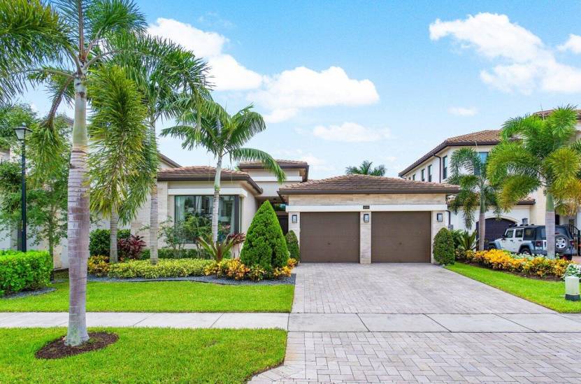 9068 Fiano Place, Boca Raton